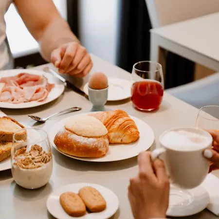 Deb&spa לינה וארוחת בוקר 3*