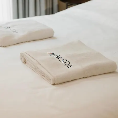 Alojamento de Acomodação e Pequeno-almoço Deb&spa Altamura